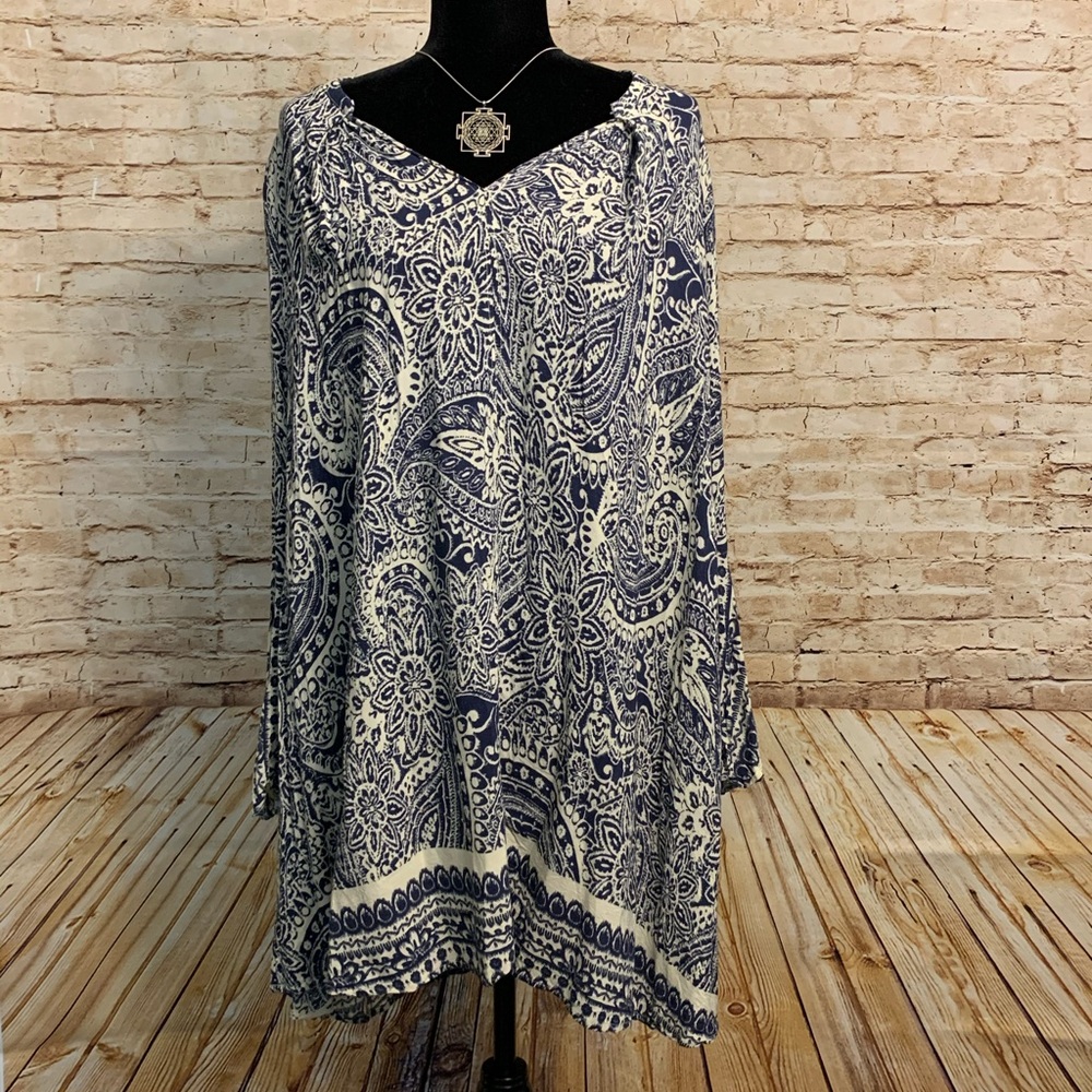 Umgee size M. Dress